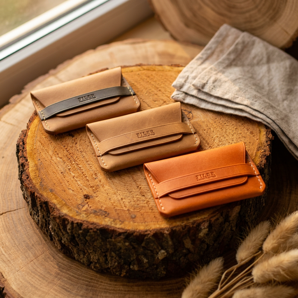 Card Holder - flap -